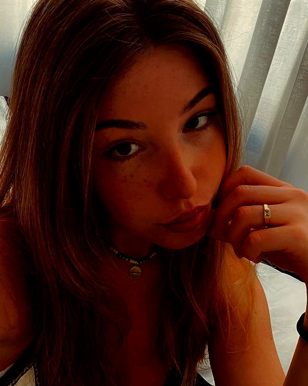 daniellep___ instagram image archive image