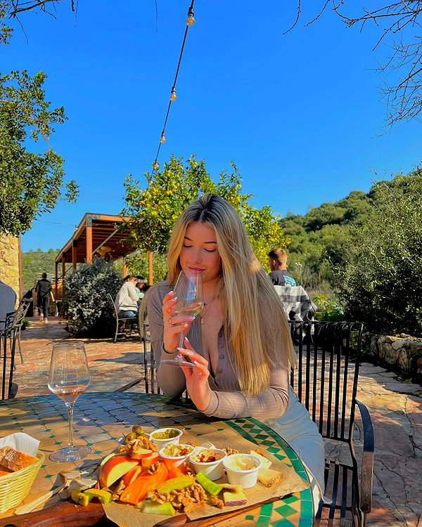 daniellep___ instagram image archive image