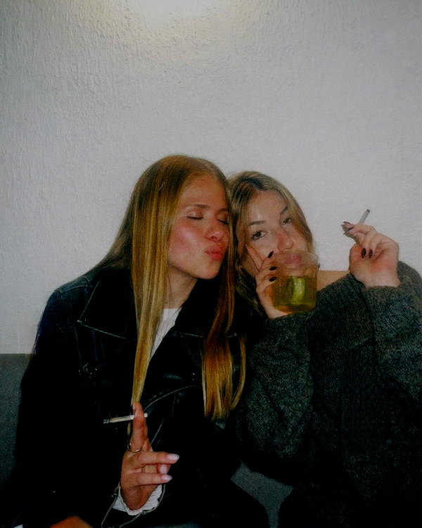 daniellep___ instagram image archive image