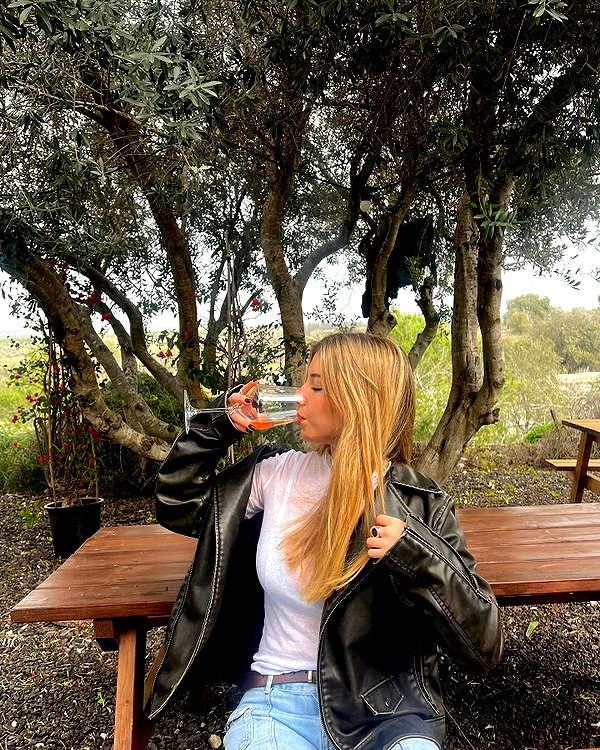 daniellep___ instagram image archive image