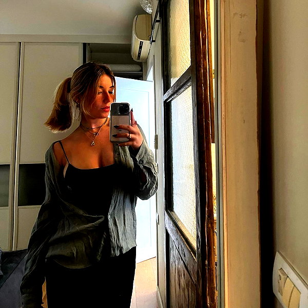 daniellep___ instagram image archive image