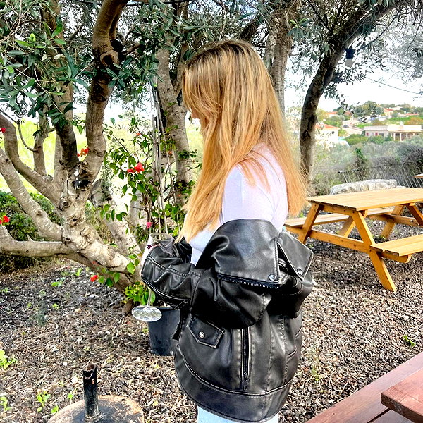 daniellep___ instagram image archive image