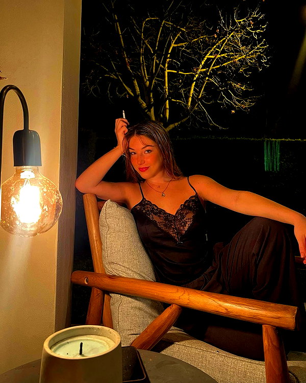 daniellep___ instagram image archive image