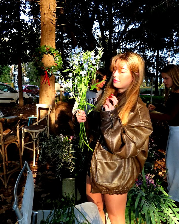 daniellep___ instagram image archive image