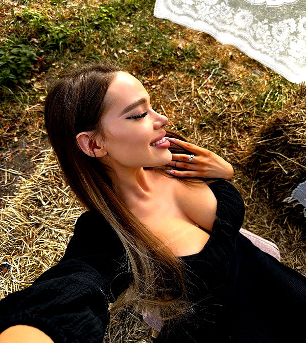 dasha.madness instagram image archive image