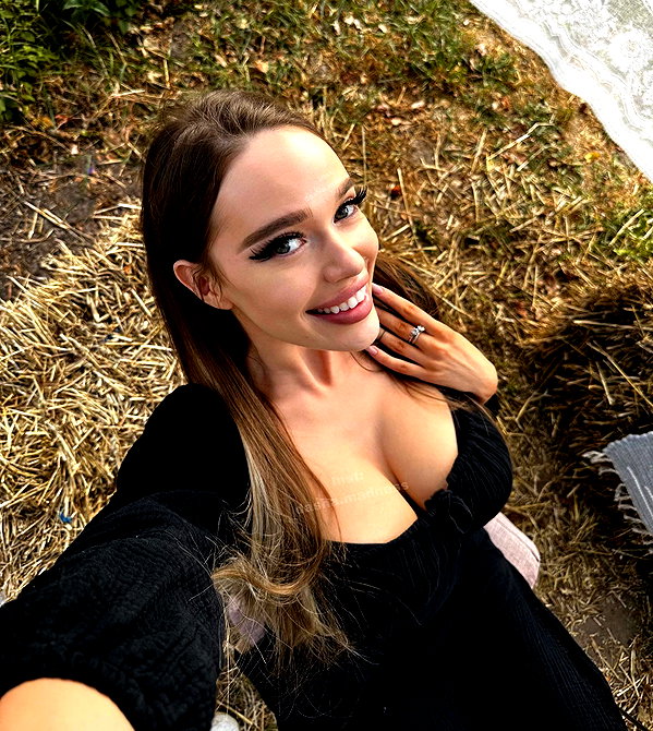 dasha.madness instagram image archive image