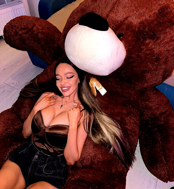 dasha.madness instagram image archive image