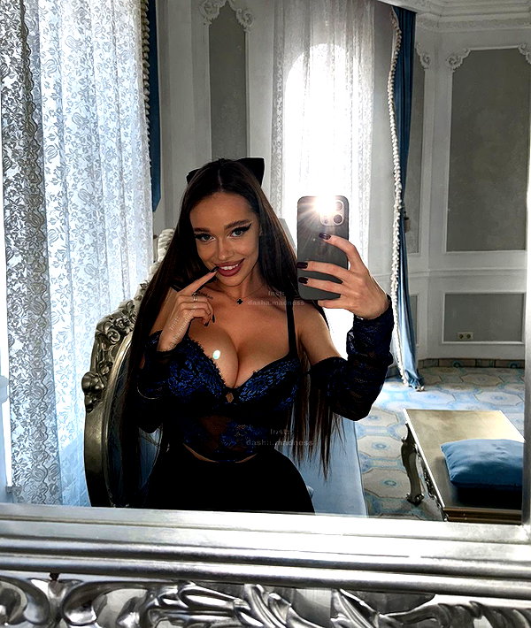 dasha.madness instagram image archive image