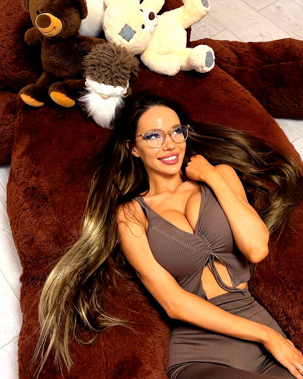 dasha.madness instagram image archive image