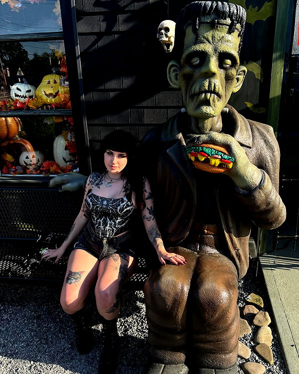 deadgjrl deadgjrl archive image