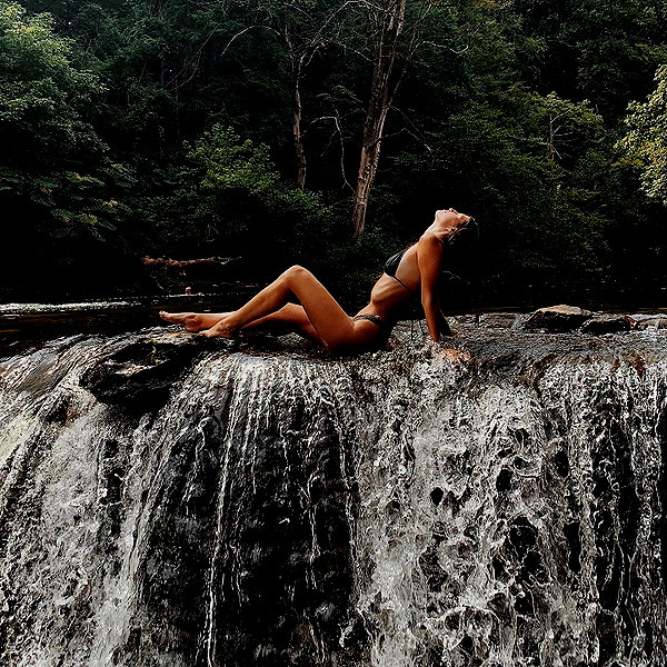 delaniedemarco instagram image archive image