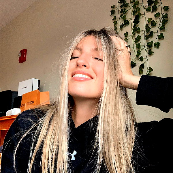 delaniedemarco instagram image archive image