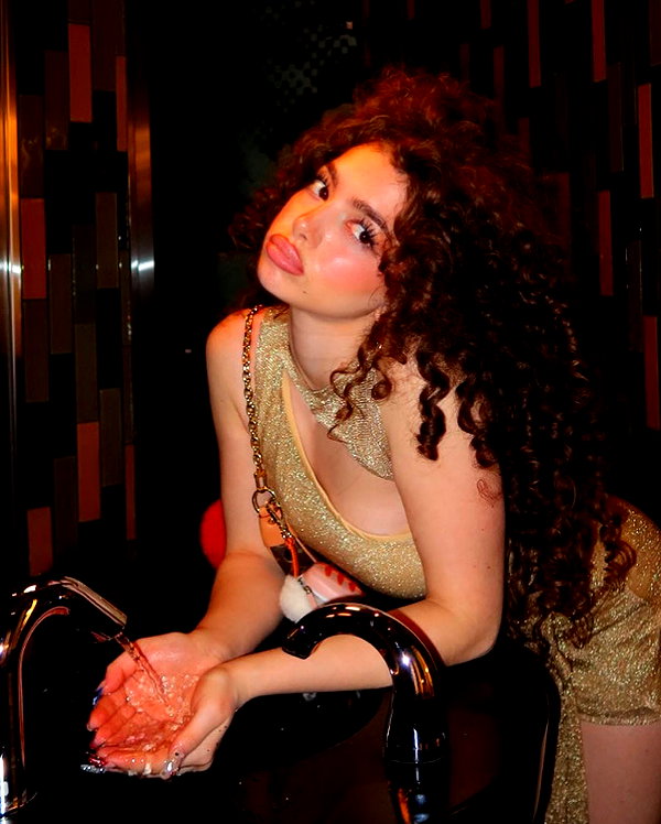 demitrakalogeras instagram image archive image
