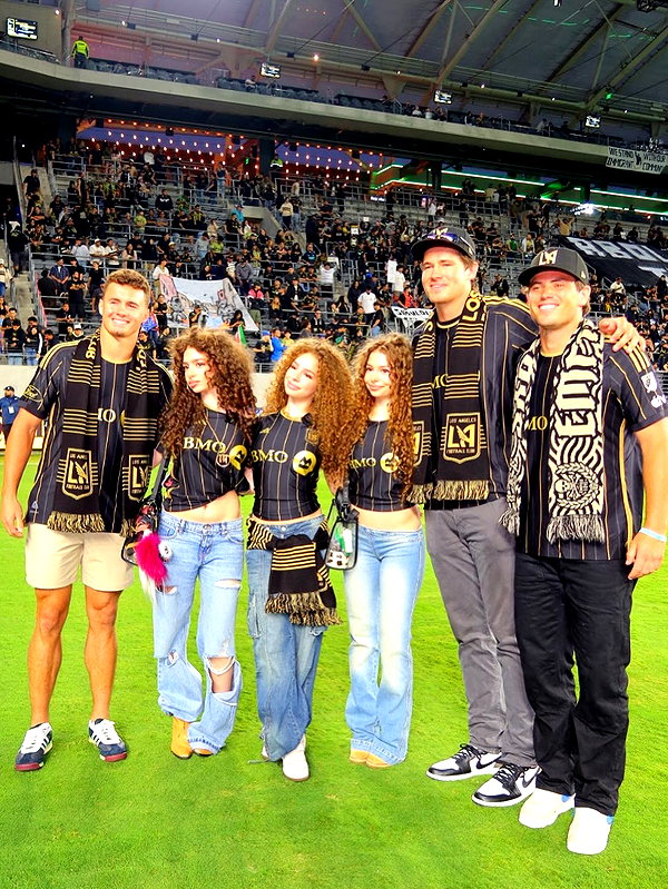 demitrakalogeras instagram image archive image