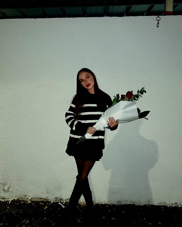 diana.minaev_ instagram image archive image