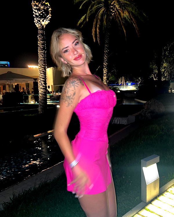 diana_polin instagram image archive image