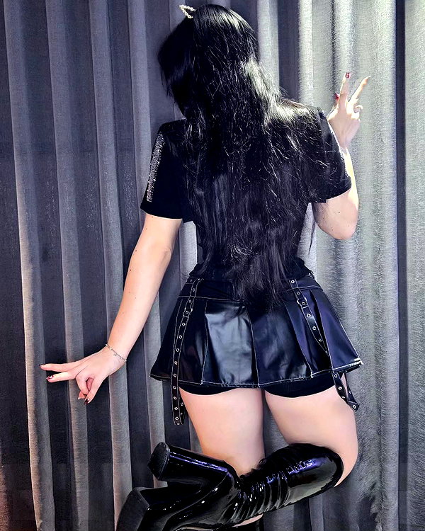 dianakozin instagram image archive image