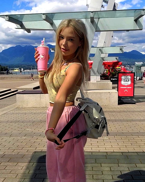dollblush instagram image archive image