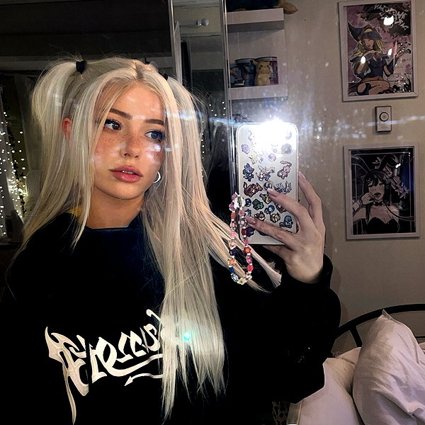 dollblush instagram image archive image
