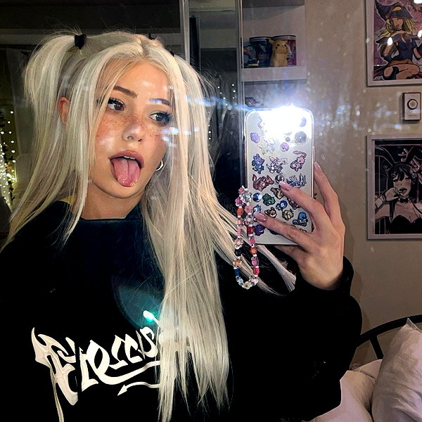 dollblush instagram image archive image