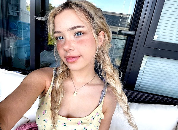 dollblush instagram image archive image