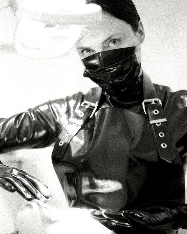 dominatrixdeva instagram image archive image