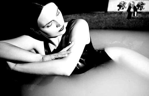 dominatrixdeva instagram image archive image