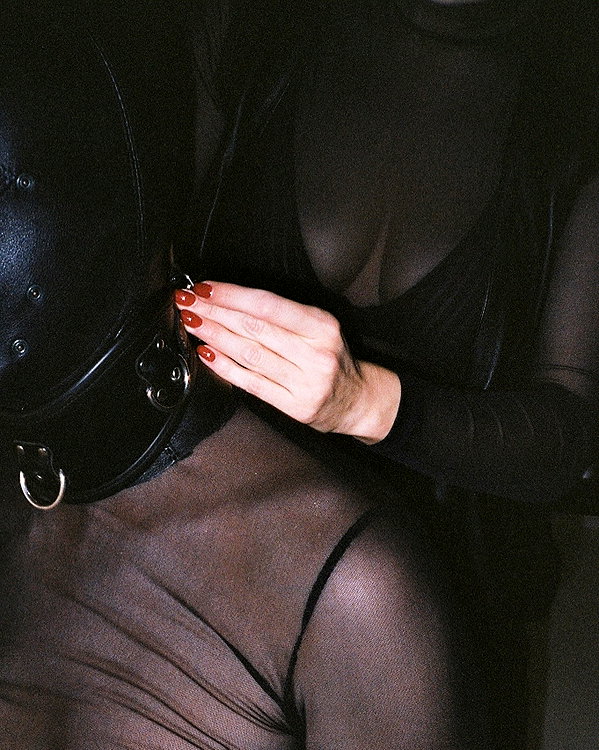 dominatrixdeva instagram image archive image