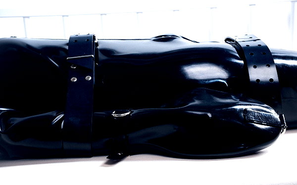 dominatrixdeva instagram image archive image