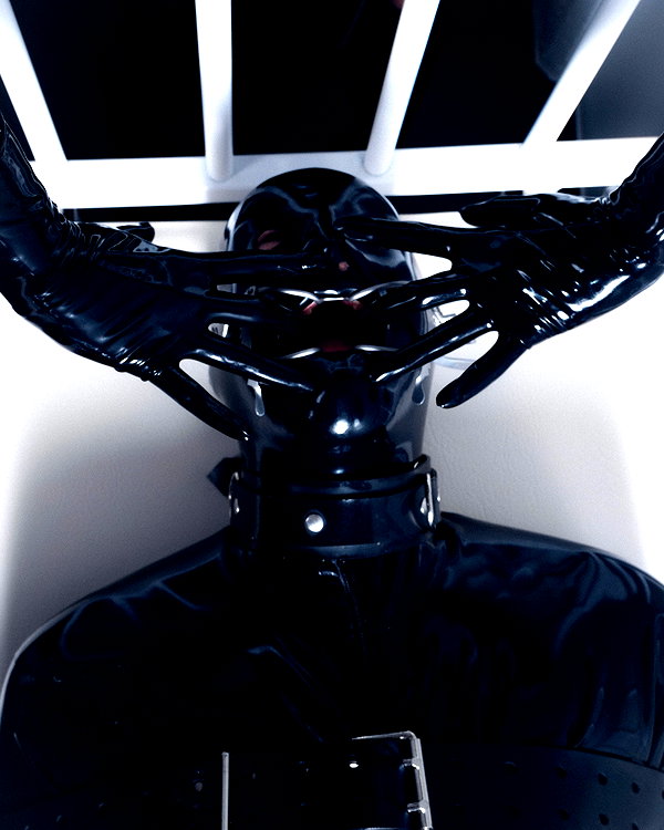 dominatrixdeva instagram image archive image