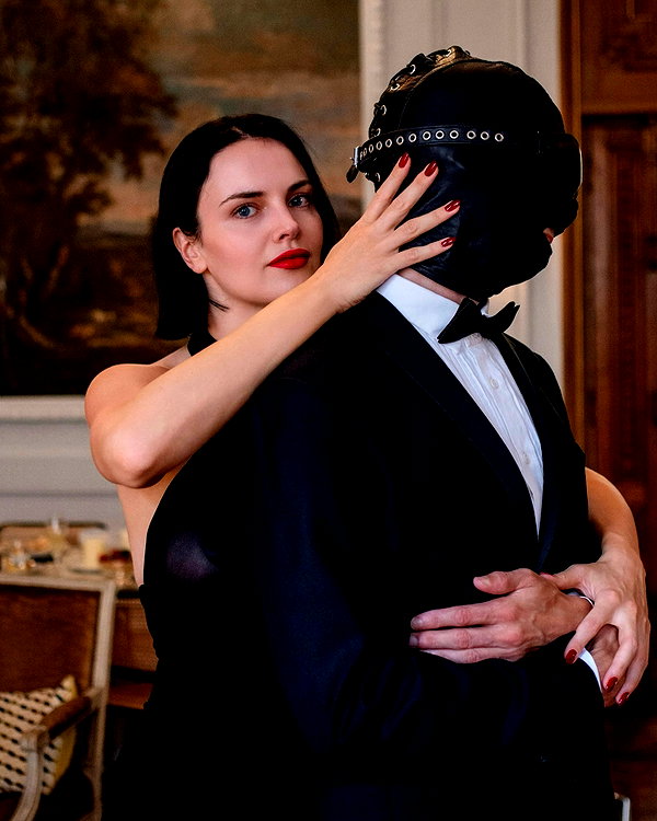 dominatrixdeva instagram image archive image