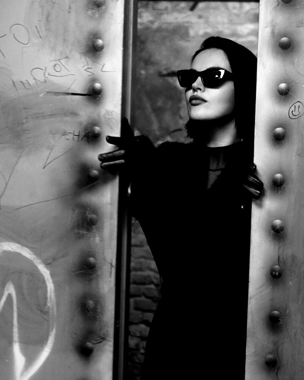 dominatrixdeva instagram image archive image