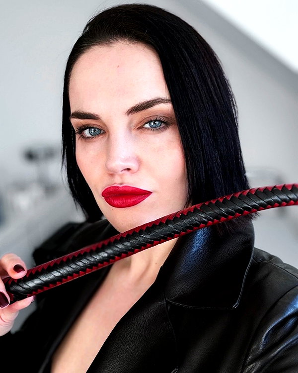 dominatrixdeva instagram image archive image