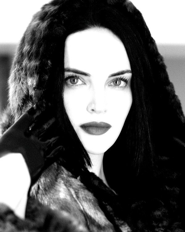 dominatrixdeva instagram image archive image