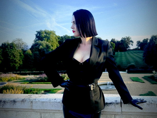 dominatrixdeva instagram image archive image