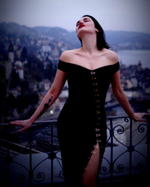 dominatrixdeva instagram image archive image
