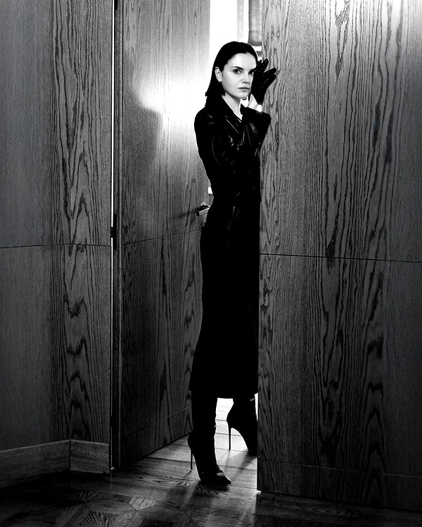 dominatrixdeva instagram image archive image