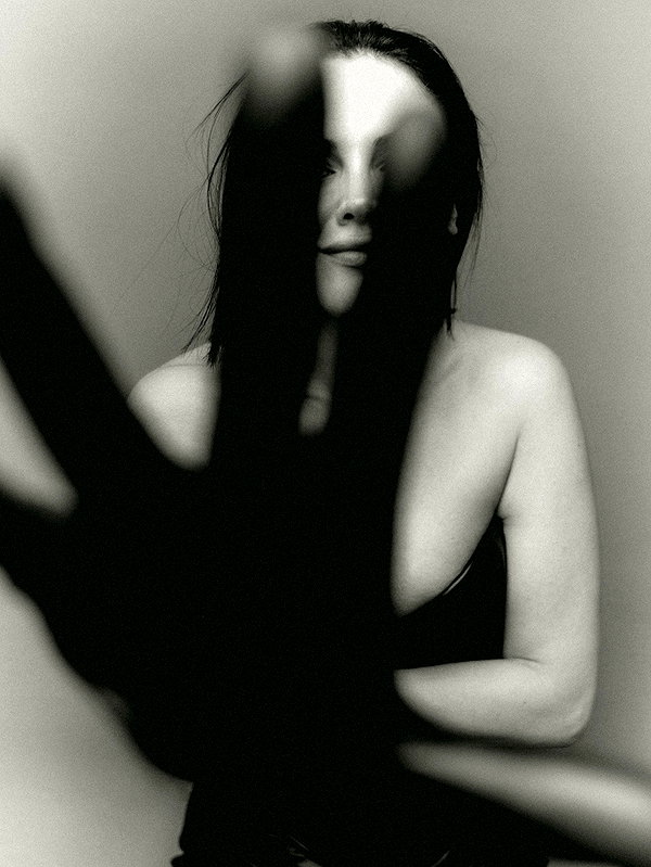 dominatrixdeva dominatrixdeva archive image
