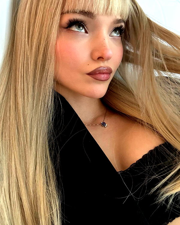 dovecameron instagram image archive image