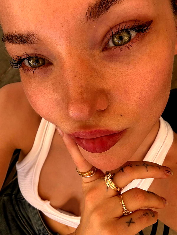 dovecameron instagram image archive image