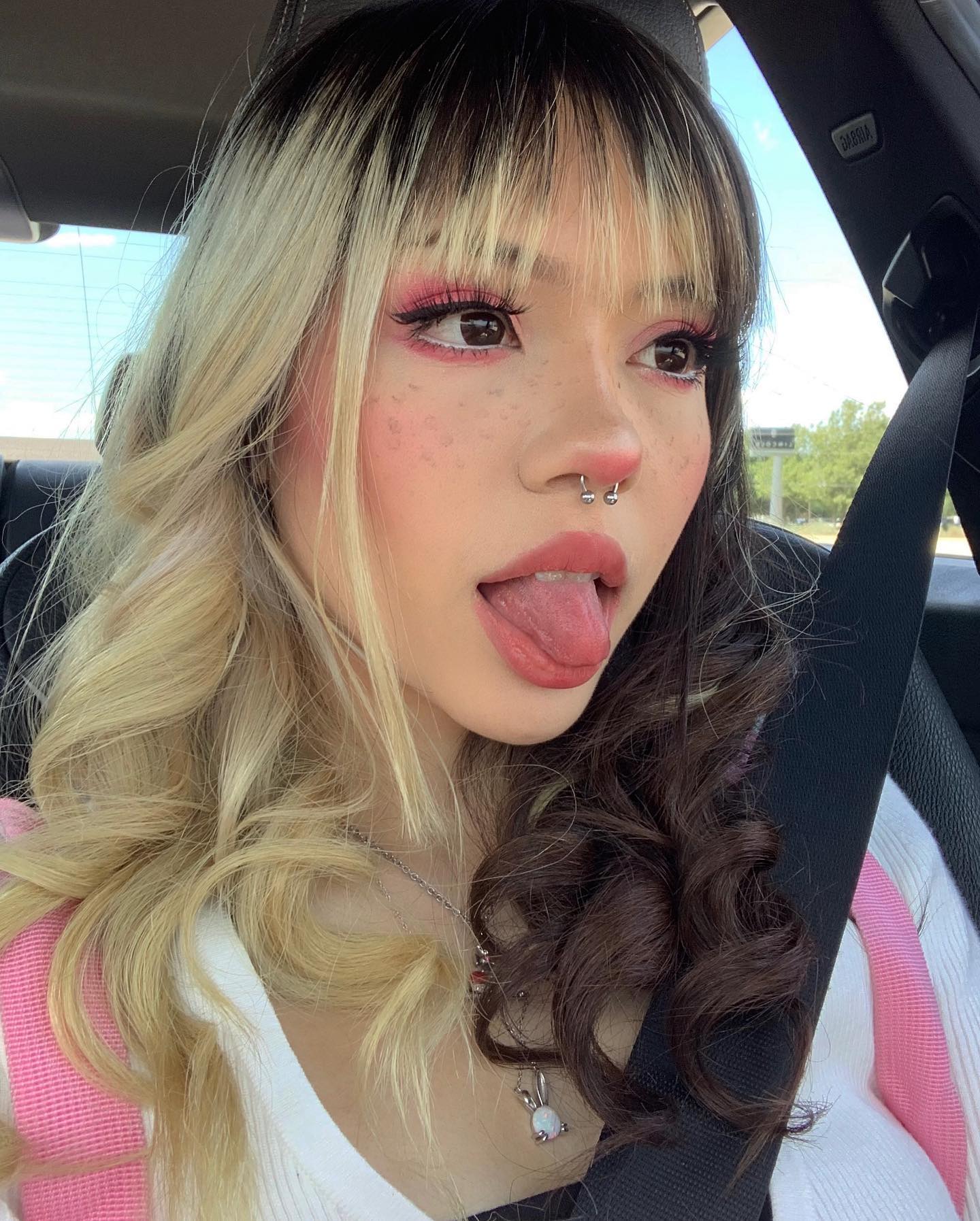 dracuina instagram image archive image