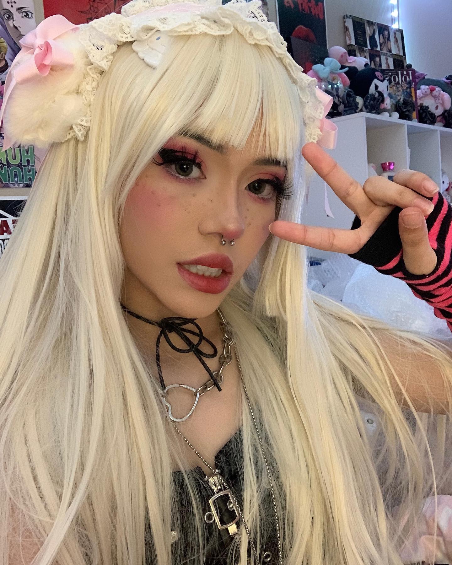 dracuina instagram image archive image