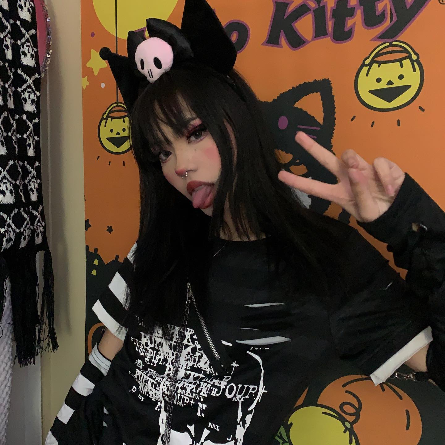 dracuina instagram image archive image