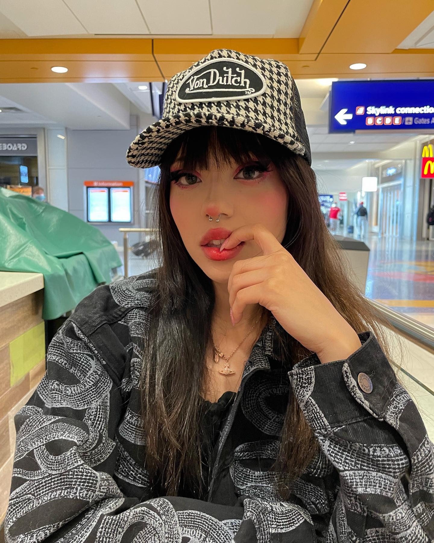 dracuina instagram image archive image