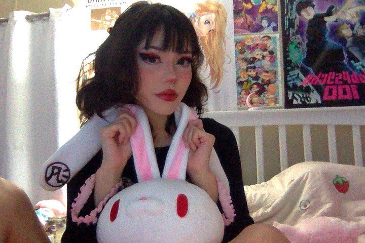 dracuina instagram image archive image