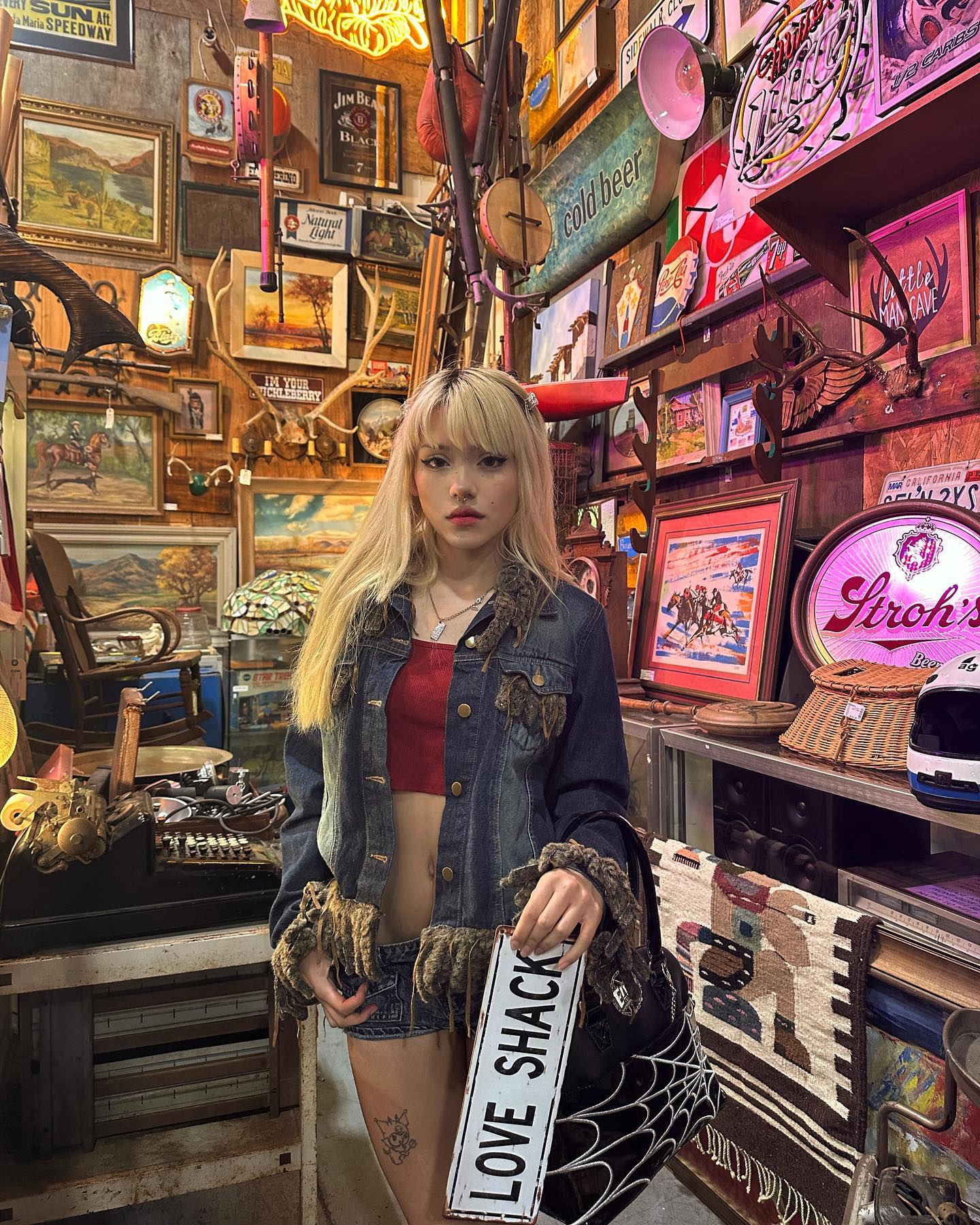 dracuina instagram image archive image