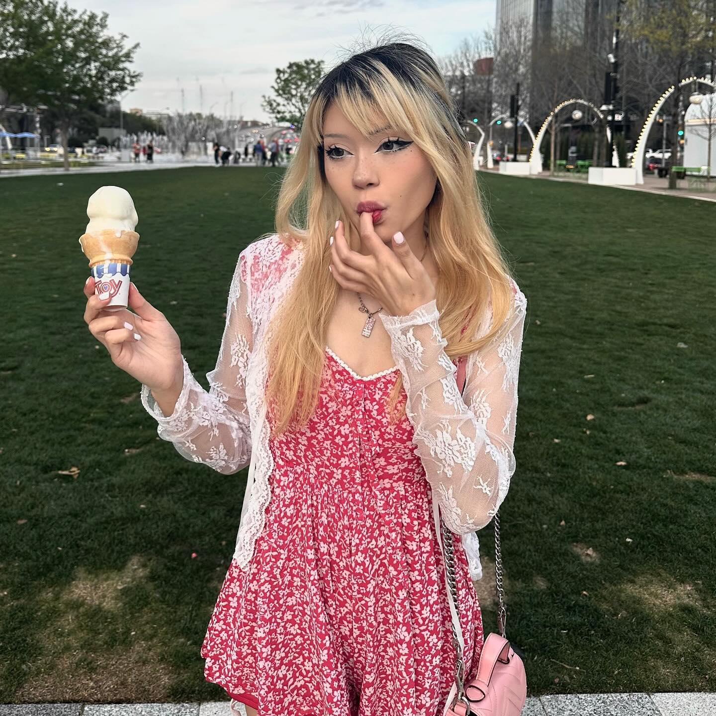 dracuina instagram image archive image