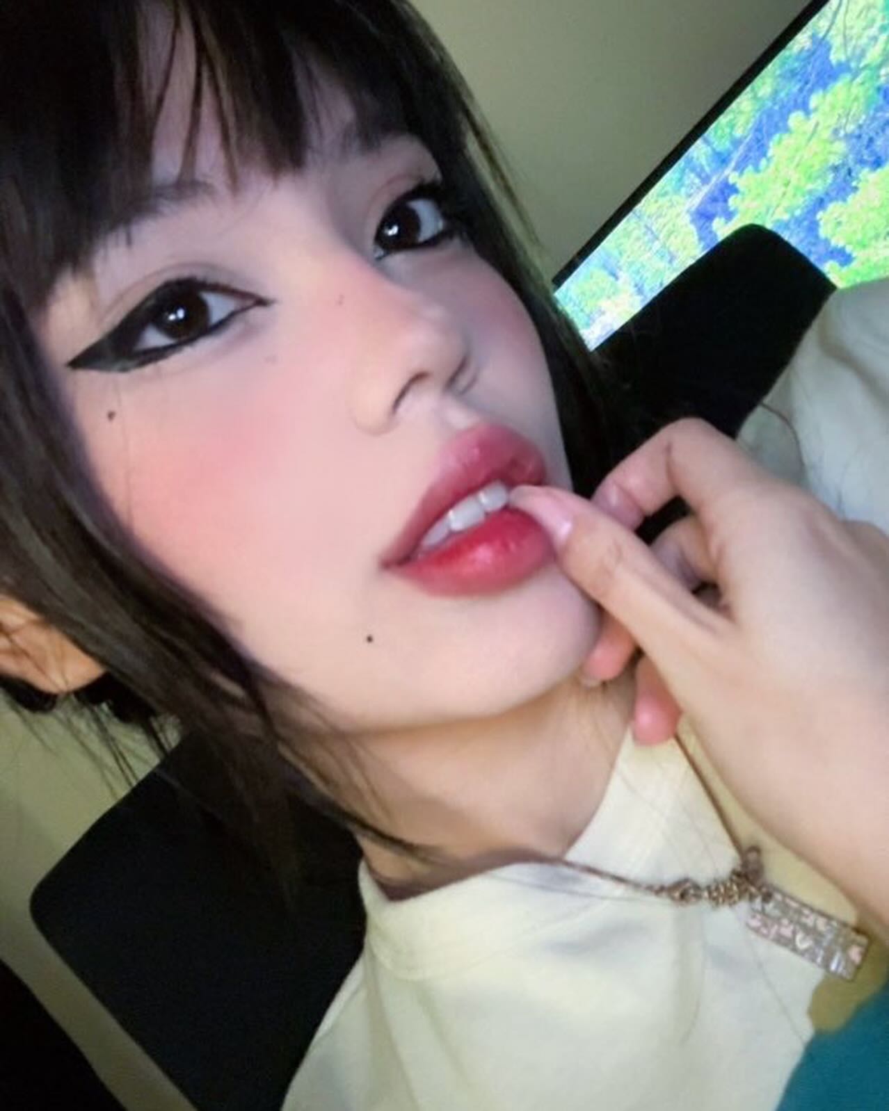 dracuina instagram image archive image