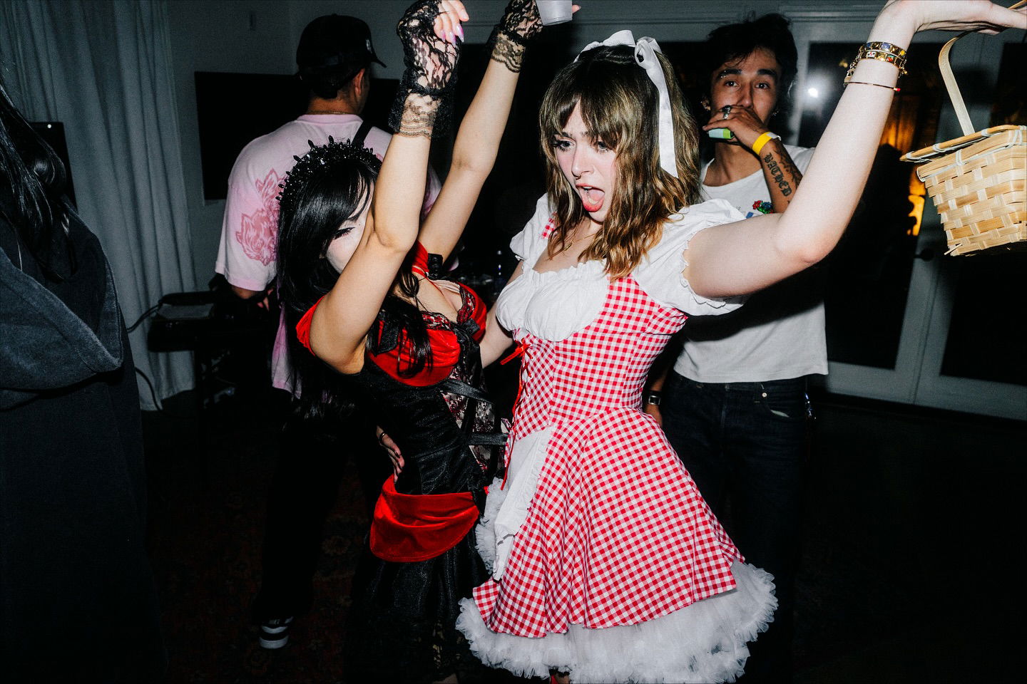 dracuina instagram image archive image