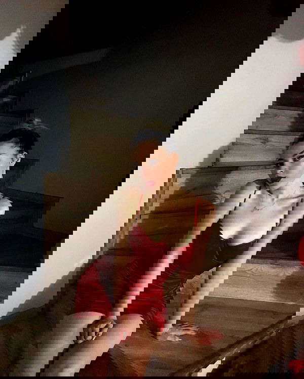 eceebayraktr image ~ Altpins